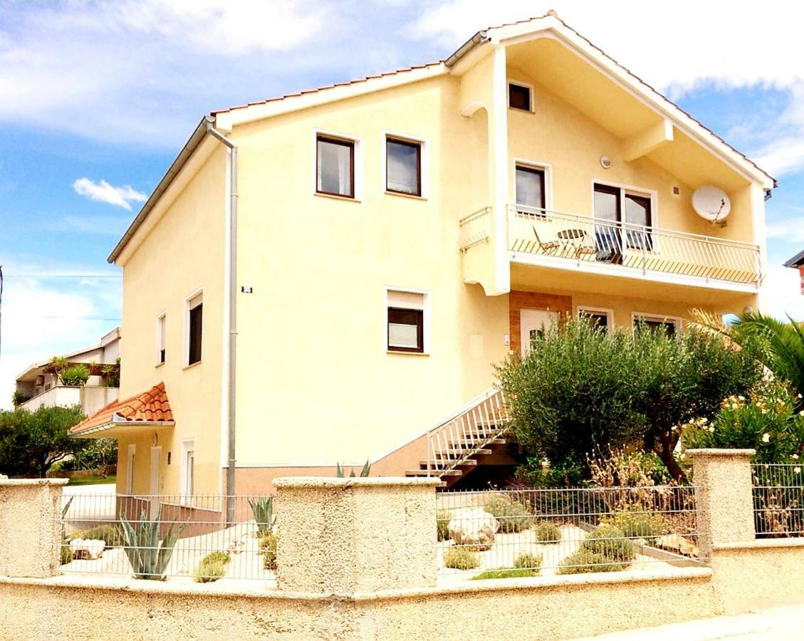 Ferienwohnung Nina Zadar Exterior foto